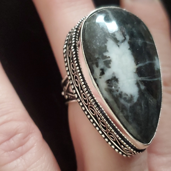 New Oversized Zebra Jasper 925 Silver Ring. - Picture 12 of 15